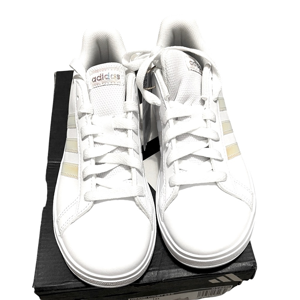🌟🌟🌼NIB Adidas GRAND COURT 2.0 K. White Shoes with Iridescent Accents - Picture 10 of 12